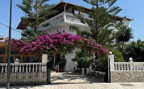 Garden Villa Veli